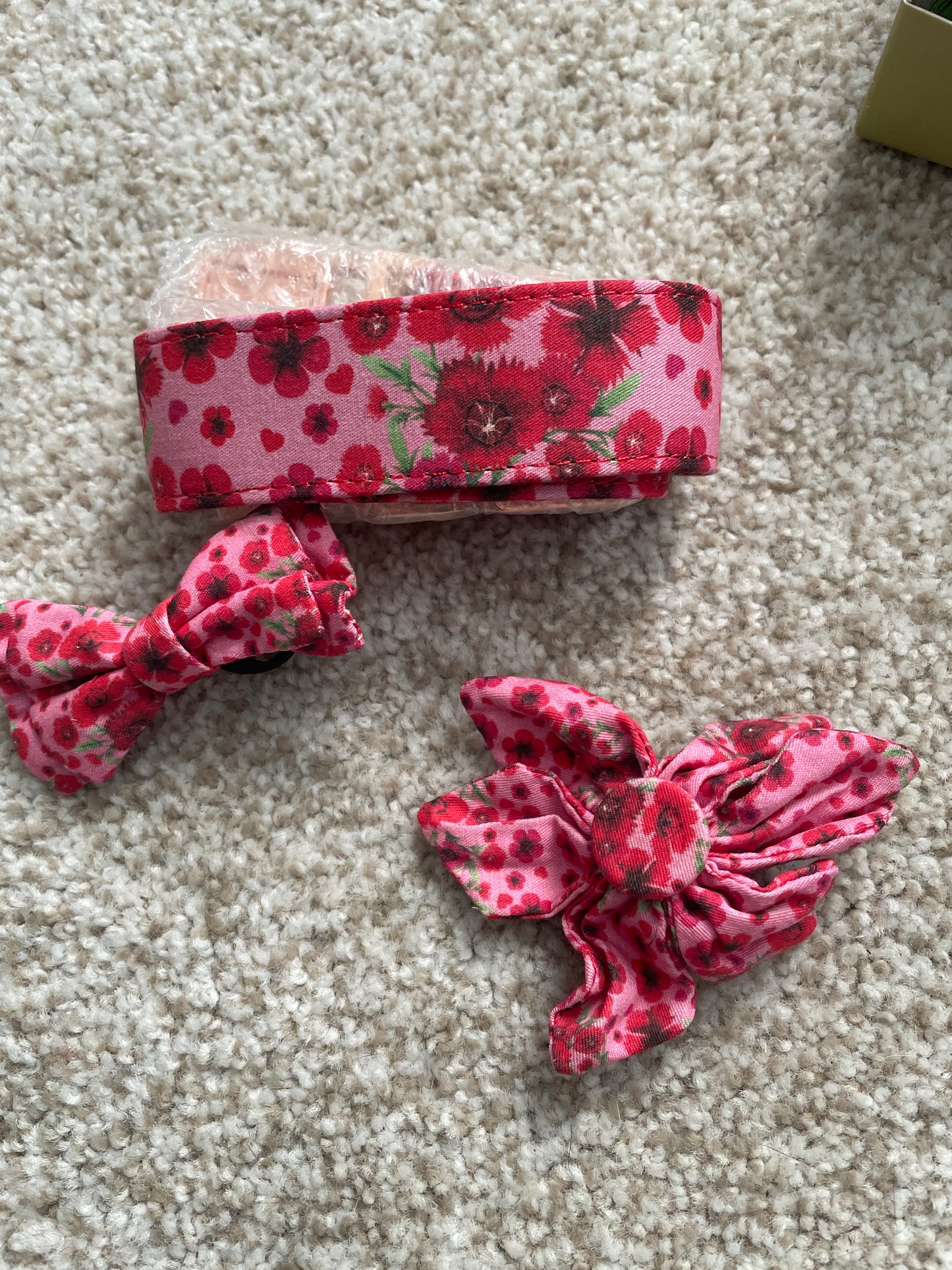 Dog collars floral